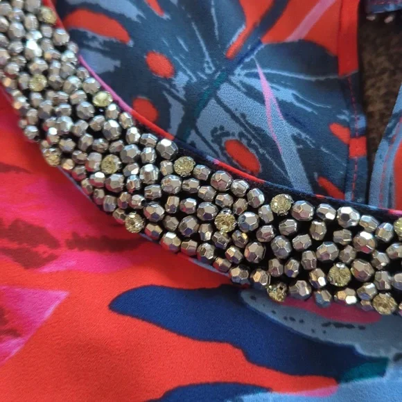 Jennifer Lopez sheer flowy blouse - Picture 5 of 5